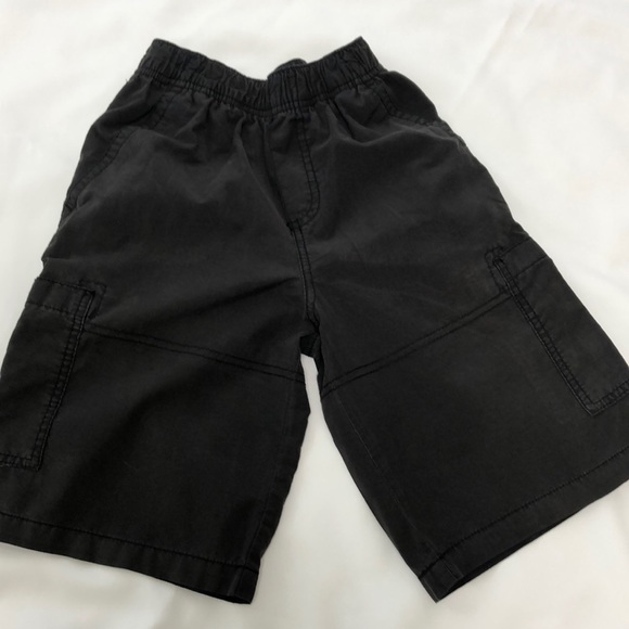Boys Sz 10 cargo shorts. - Picture 5 of 7